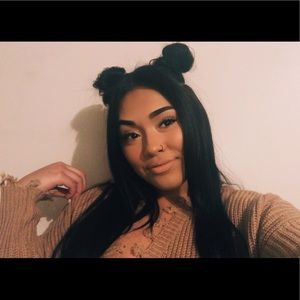 Meet your Posher, Krissa